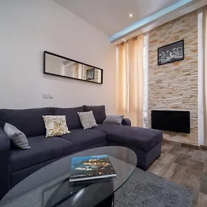Appartamento Equipe 2 A 4 Couchages Au Coeur Du Vieux Port, Marsiglia