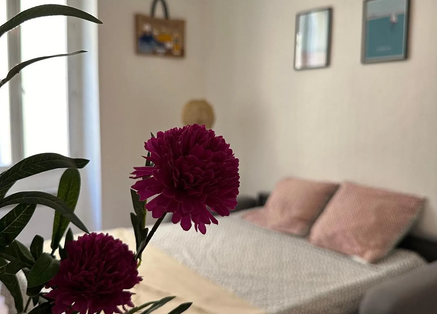 Appartement Cosy Refait A Neuf Marseille 0*,  France