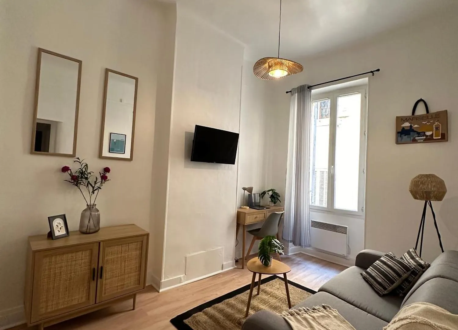 Appartement Cosy Refait A Neuf Marseille Homestay